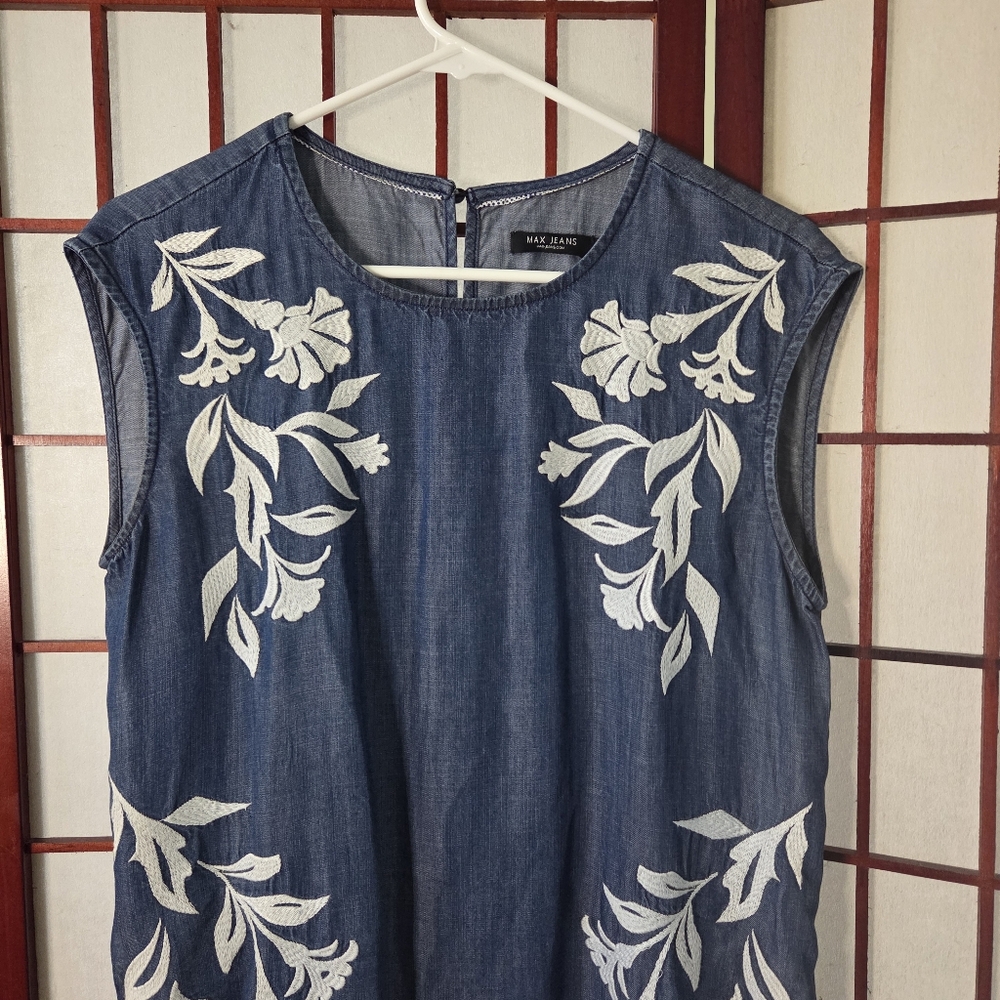 Max Jeans Blue Midi Dress with Botanical Pattern